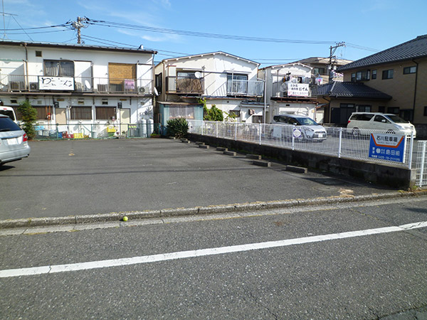 武陽液化ガス　専用駐車場